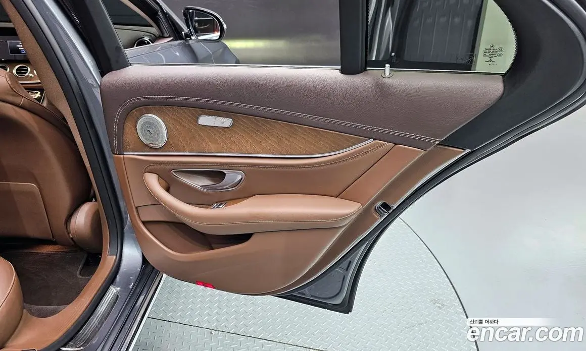Mercedes-Benz E-Class 2018 1.9 автомат (гидро), фото 29