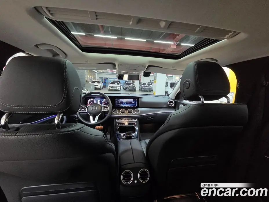 Mercedes-Benz E-Class 2018 2.0 автомат (гидро), фото 12