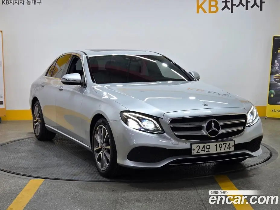 Mercedes-Benz E-Class 2018 2.0 автомат (гидро), фото 8