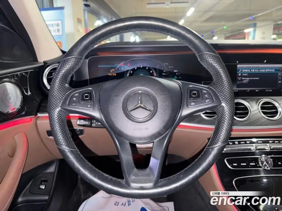 Mercedes-Benz E-Class 2018 2.0 автомат (гидро), фото 8