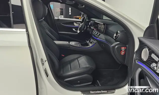 Mercedes-Benz E-Class 2022 1.9 автомат (гидро), миниатюра 11 Mercedes-Benz E-Class 2022 1.9 автомат (гидро), миниатюра 11