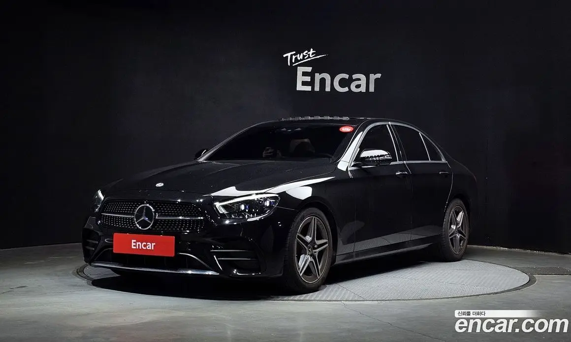 Mercedes-Benz E-Class 2023 2.0 автомат (гидро), фото 1 Mercedes-Benz E-Class 2023 2.0 автомат (гидро), фото 1