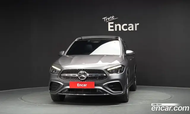 Mercedes-Benz GLA-Class 2024 2.0 автомат (гидро), миниатюра 3