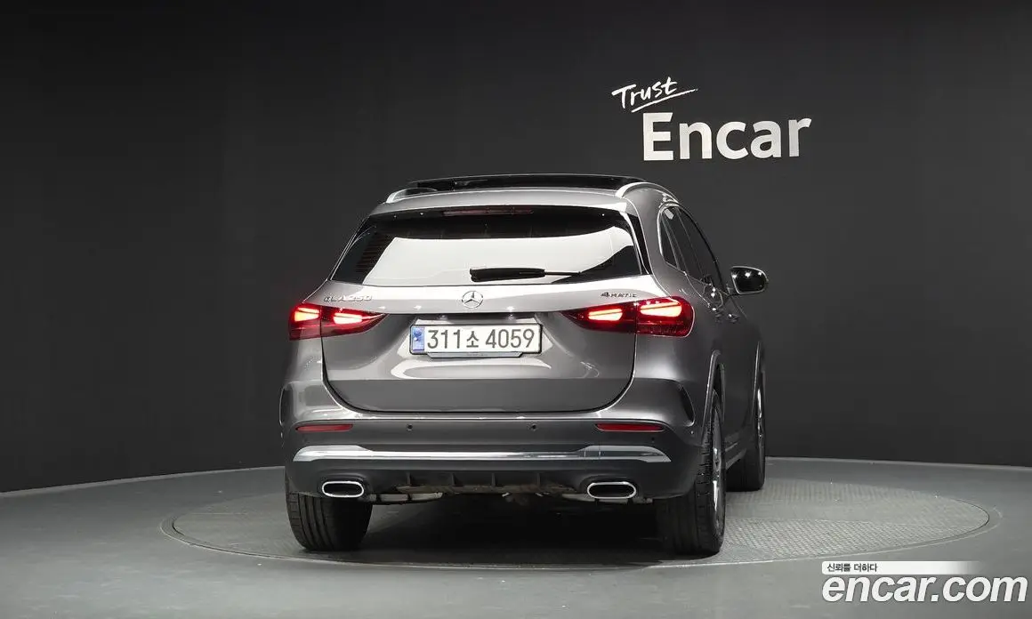 Mercedes-Benz GLA-Class 2024 2.0 автомат (гидро), фото 4