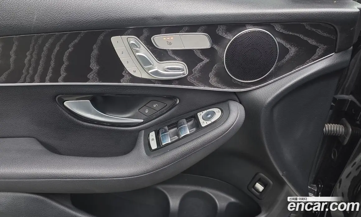 Mercedes-Benz GLC-Class 2019 2.0 автомат (гидро), фото 28
