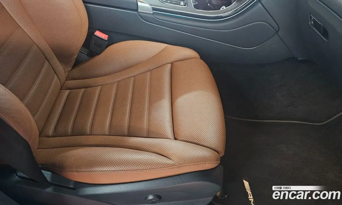 Mercedes-Benz GLC-Class 2022 2.0 автомат (гидро), фото 15