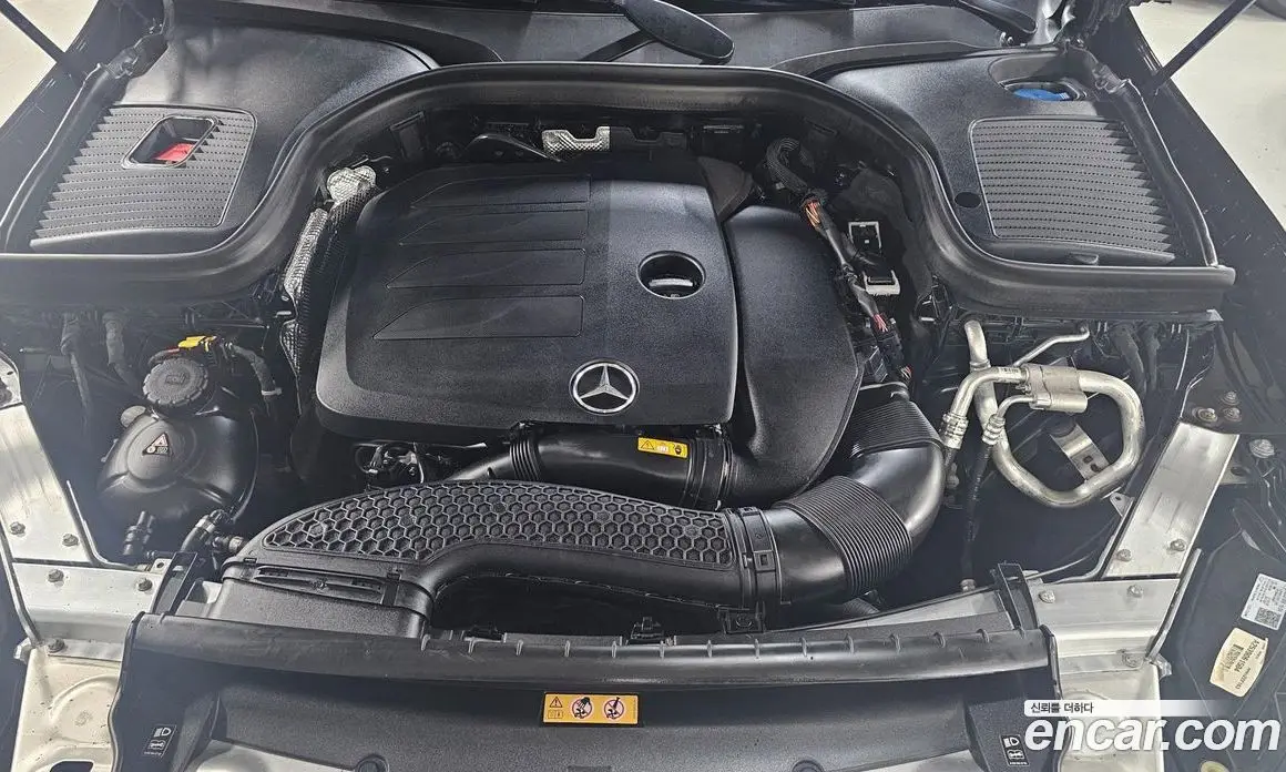 Mercedes-Benz GLC-Class 2022 2.0 автомат (гидро), фото 6