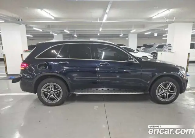 Mercedes-Benz GLC-Class 2022 2.0 автомат (гидро), миниатюра 12