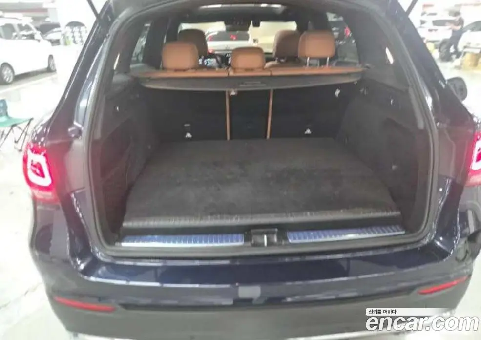 Mercedes-Benz GLC-Class 2022 2.0 автомат (гидро), фото 9