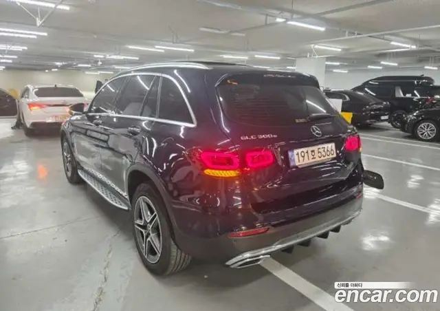 Mercedes-Benz GLC-Class 2022 2.0 автомат (гидро), миниатюра 10