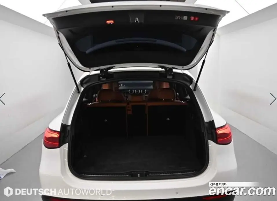 Mercedes-Benz GLC-Class 2025 2.0 автомат (гидро), фото 19