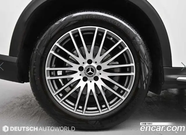 Mercedes-Benz GLC-Class 2025 2.0 автомат (гидро), миниатюра 5