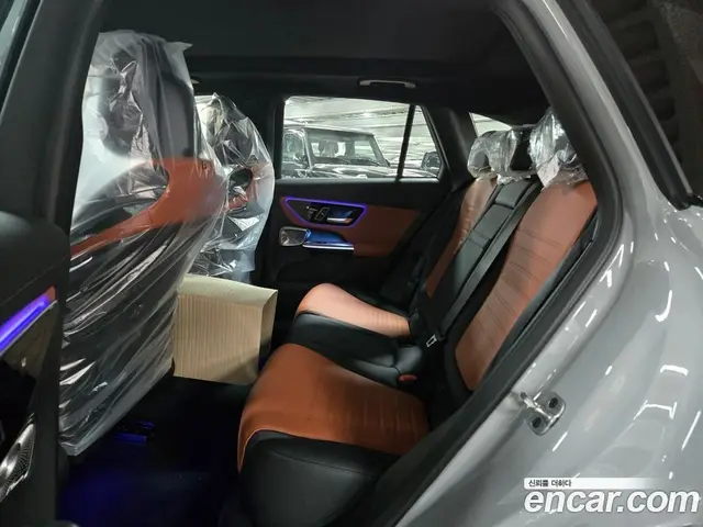 Mercedes-Benz GLC-Class 2026 2.0 автомат (гидро), миниатюра 12