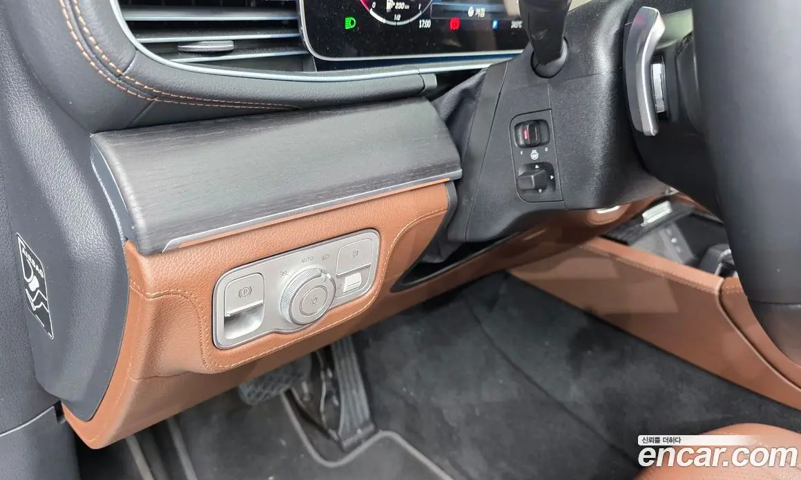 Mercedes-Benz GLE-Class 2025 2.0 автомат (гидро), фото 25