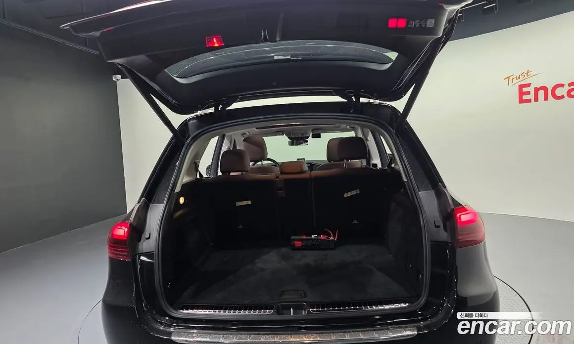 Mercedes-Benz GLE-Class 2025 2.0 автомат (гидро), фото 36
