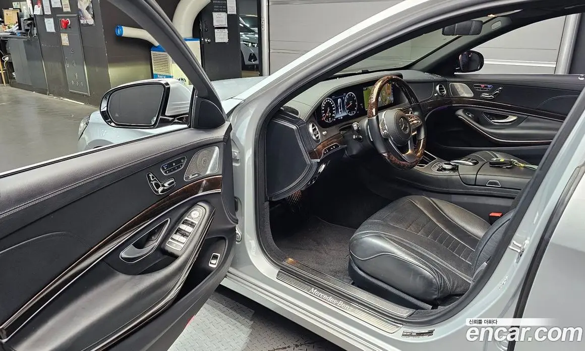 Mercedes-Benz S-Class 2020 4.0 автомат (гидро), фото 13