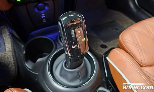 Mini Cooper 2023 2.0 автомат (гидро), миниатюра 12