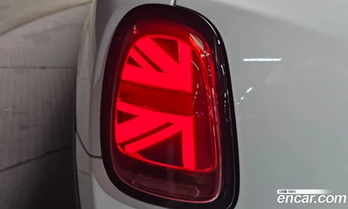 Mini Cooper 2023 2.0 автомат (гидро), фото 9