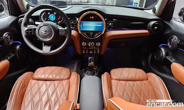 Mini Cooper 2023 2.0 автомат (гидро), миниатюра 10