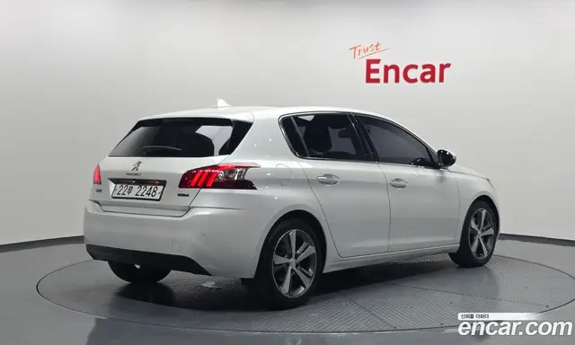 Peugeot 308 2015 2.0 автомат (гидро), миниатюра 2 Peugeot 308 2015 2.0 автомат (гидро), миниатюра 2