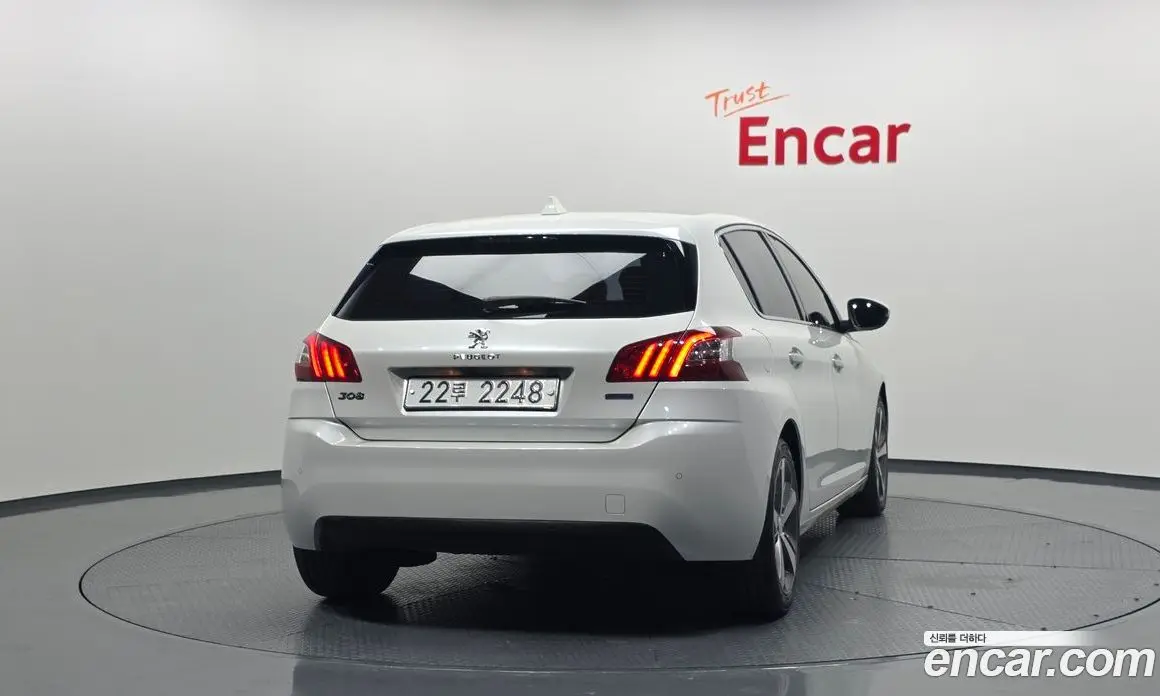 Peugeot 308 2015 2.0 автомат (гидро), фото 4 Peugeot 308 2015 2.0 автомат (гидро), фото 4
