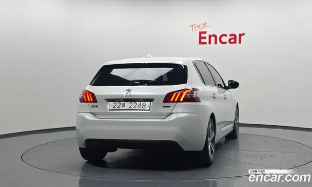 Peugeot 308 2015 2.0 автомат (гидро), миниатюра 4 Peugeot 308 2015 2.0 автомат (гидро), миниатюра 4
