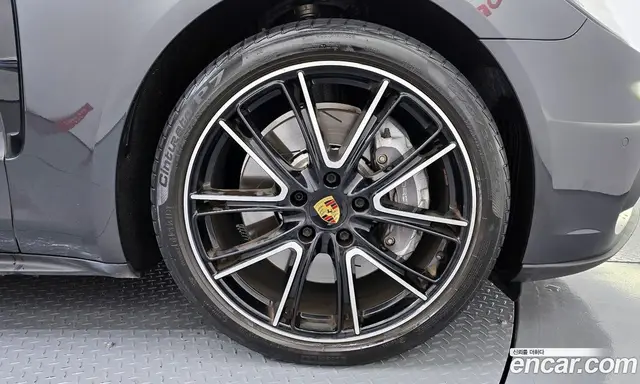 Porsche Panamera 2019 2.9 автомат (гидро), миниатюра 5