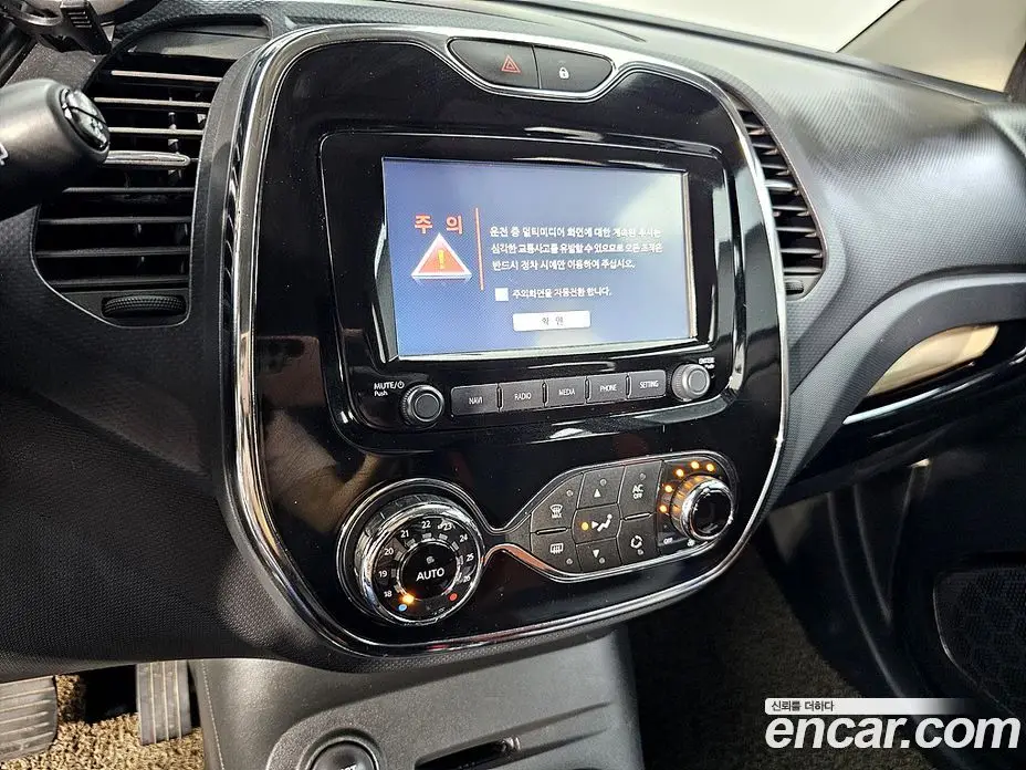 Renault (Samsung) QM3 2013 1.5 автомат (гидро), фото 12