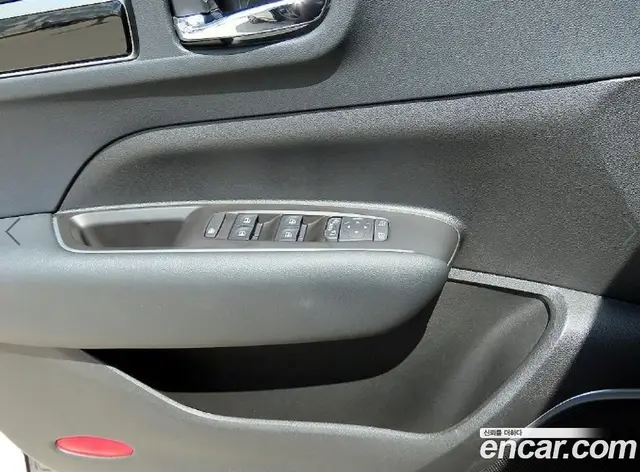 Renault (Samsung) QM6 2024 2.0 автомат (гидро), миниатюра 11