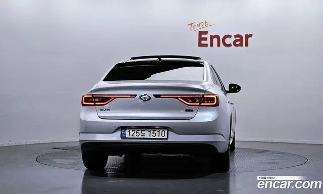 Renault (Samsung) SM6 2017 1.5 автомат (гидро), миниатюра 4 Renault (Samsung) SM6 2017 1.5 автомат (гидро), миниатюра 4
