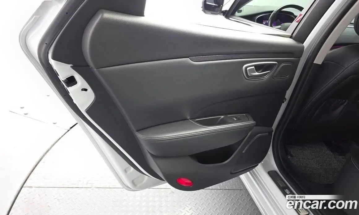 Renault (Samsung) SM6 2018 1.5 автомат (гидро), фото 15