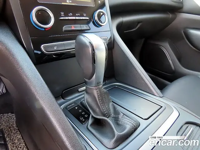 Renault (Samsung) SM6 2019 2.0 автомат (гидро), миниатюра 11