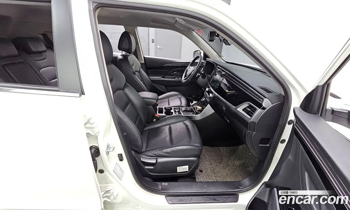 SsangYong Korando 2021 1.5 автомат (гидро), фото 12