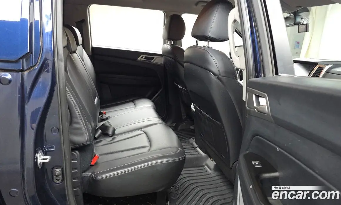 SsangYong Rexton 2018 2.2 автомат (гидро), фото 12