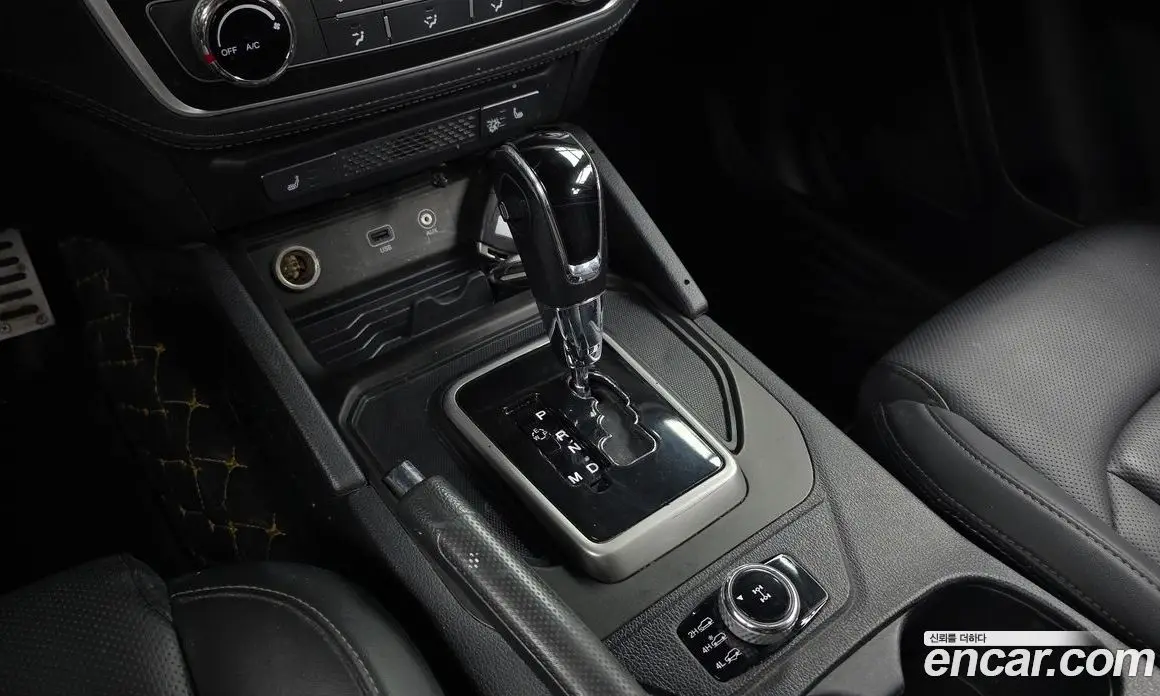 SsangYong Rexton 2018 2.2 автомат (гидро), фото 9