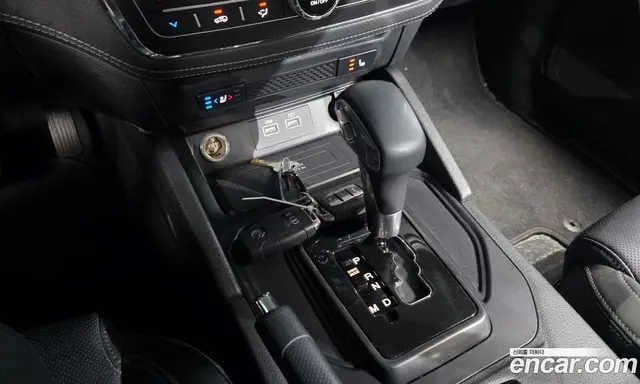SsangYong Rexton 2023 2.2 автомат (гидро), миниатюра 12