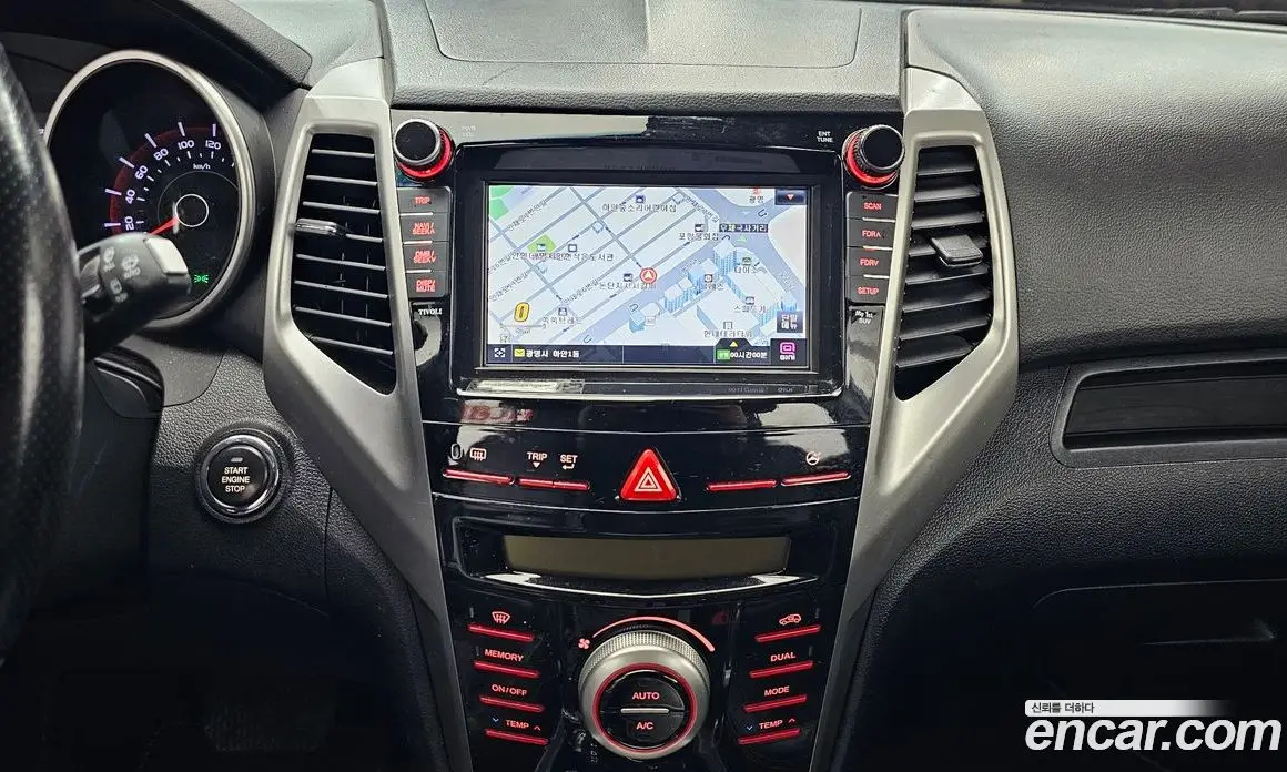 SsangYong TIBOLI 2015 1.6 автомат (гидро), фото 16 SsangYong TIBOLI 2015 1.6 автомат (гидро), фото 16