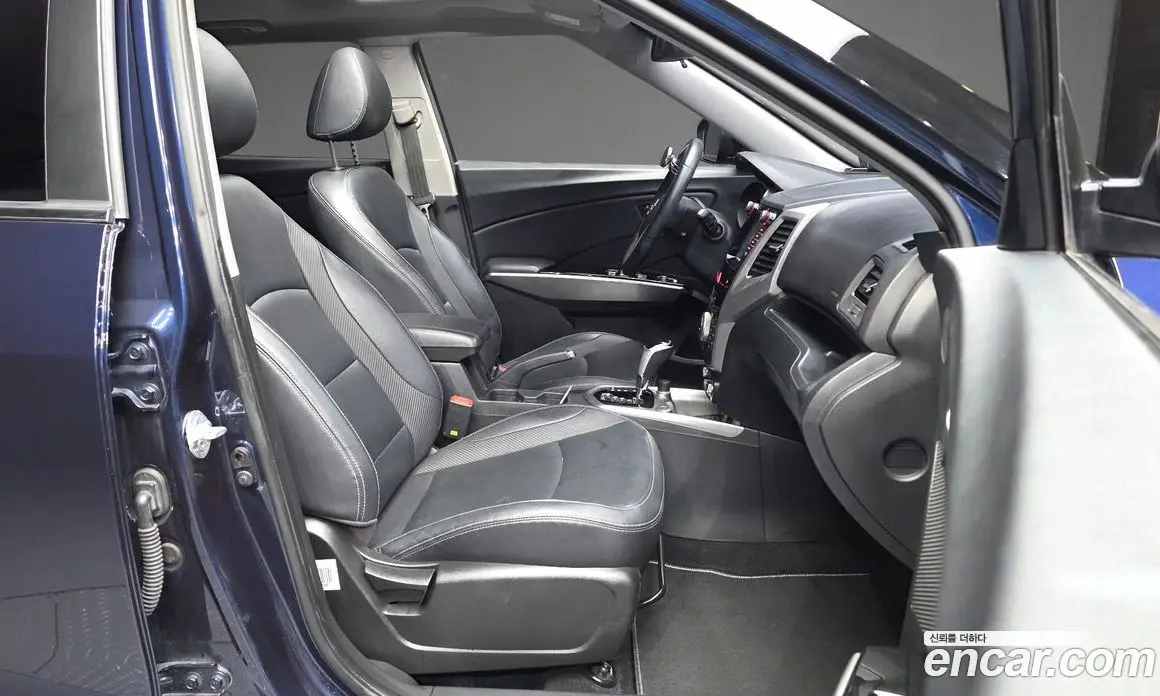 SsangYong TIBOLI 2015 1.6 автомат (гидро), фото 11