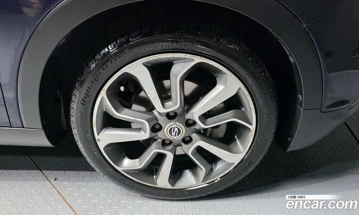 SsangYong TIBOLI 2015 1.6 автомат (гидро), фото 5