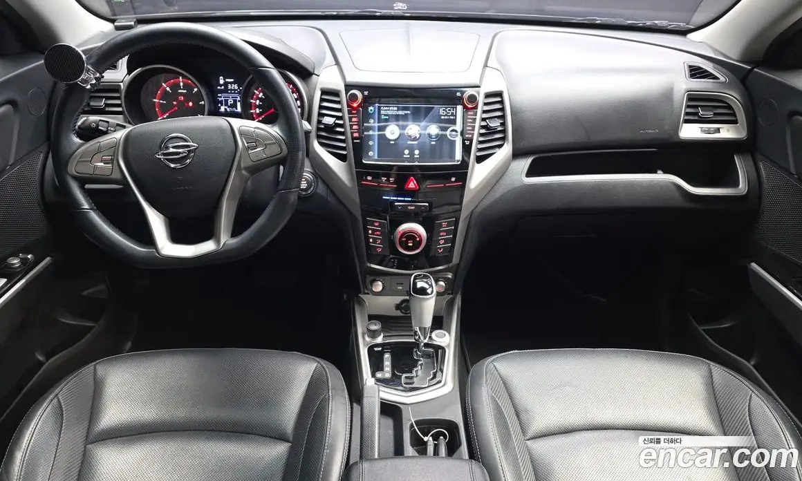 SsangYong TIBOLI 2015 1.6 автомат (гидро), фото 7