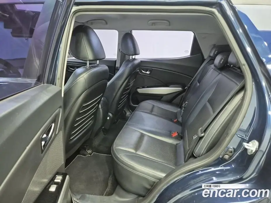 SsangYong TIBOLI 2015 1.6 автомат (гидро), фото 12