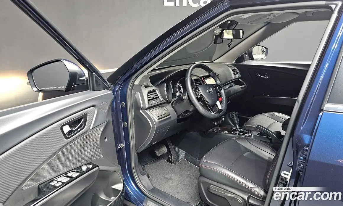 SsangYong TIBOLI 2018 1.6 автомат (гидро), фото 13