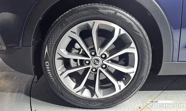 SsangYong TIBOLI 2018 1.6 автомат (гидро), миниатюра 5