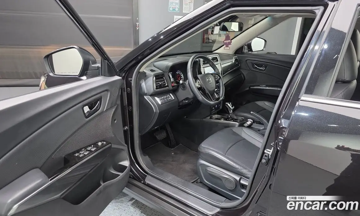 SsangYong TIBOLI 2022 1.5 автомат (гидро), фото 13