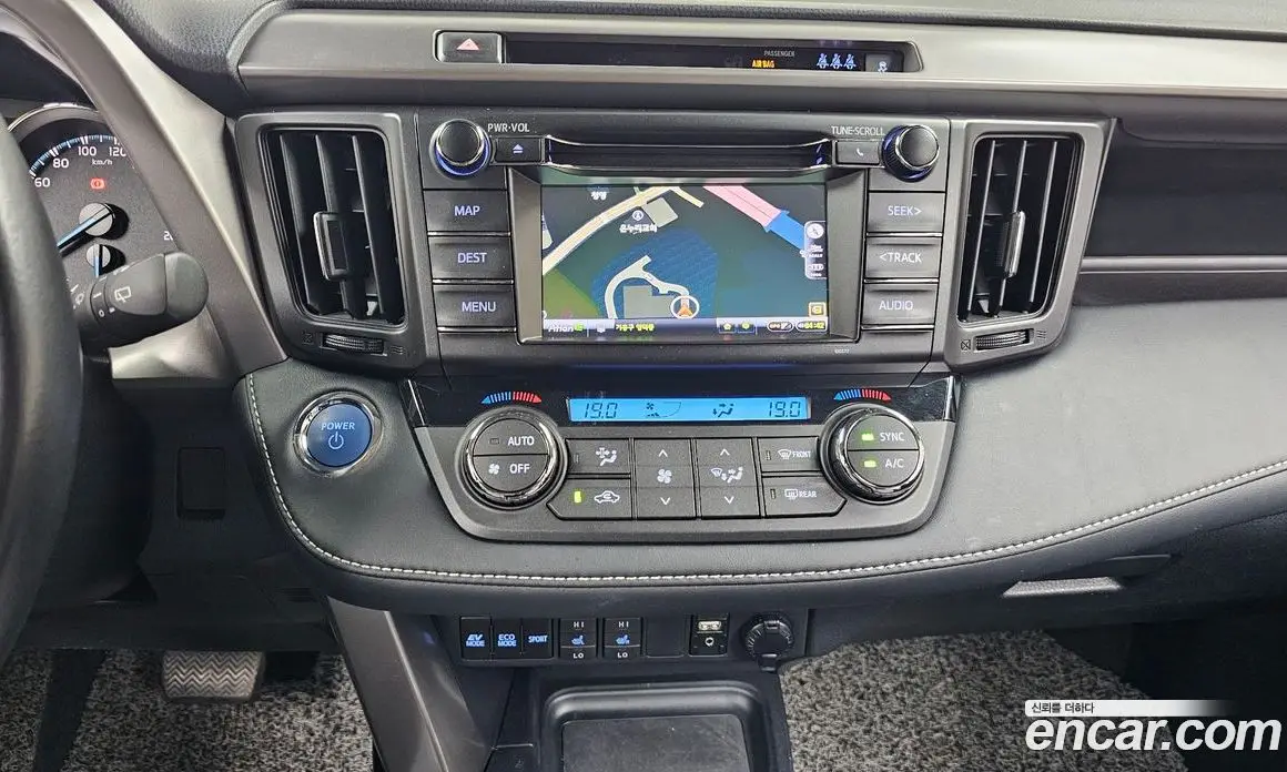 Toyota RAV4 2018 2.5 автомат (гидро), фото 14 Toyota RAV4 2018 2.5 автомат (гидро), фото 14
