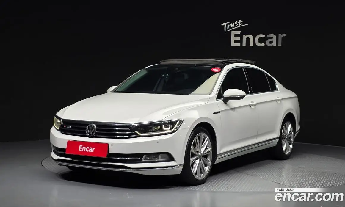 Volkswagen Passat 2018 2.0 автомат (гидро), фото 1 Volkswagen Passat 2018 2.0 автомат (гидро), фото 1