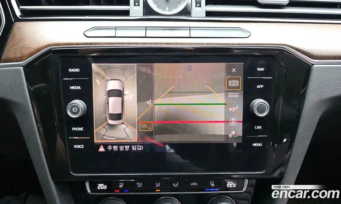 Volkswagen Passat 2018 2.0 автомат (гидро), фото 15 Volkswagen Passat 2018 2.0 автомат (гидро), фото 15