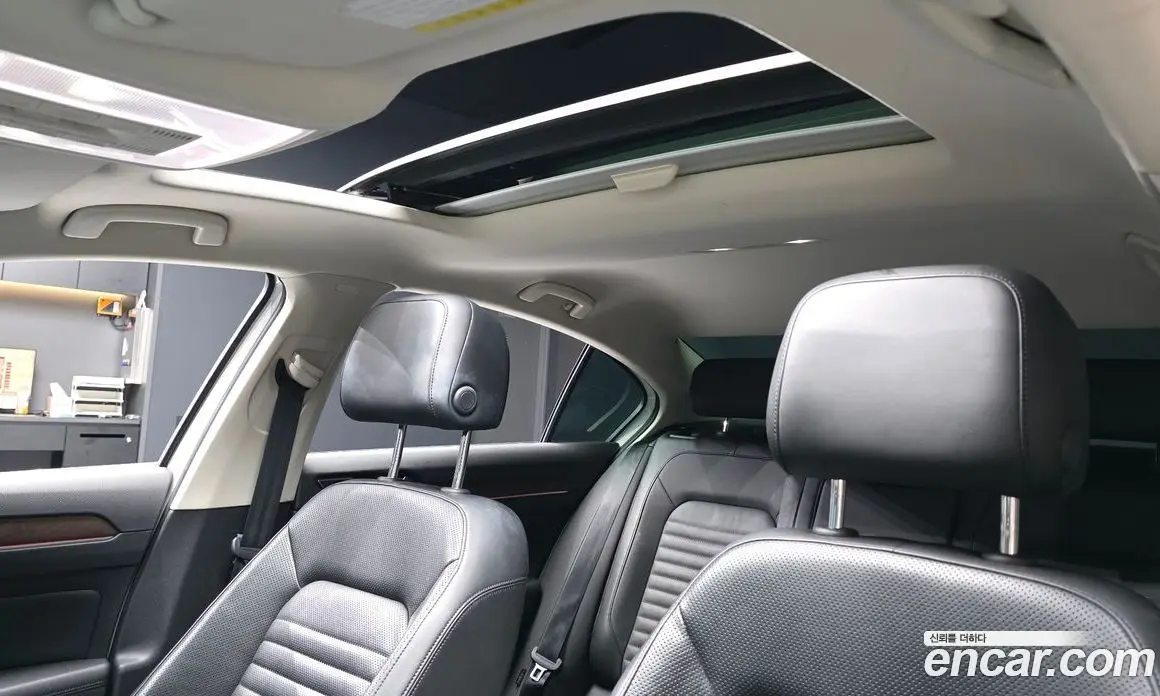 Volkswagen Passat 2018 2.0 автомат (гидро), фото 18 Volkswagen Passat 2018 2.0 автомат (гидро), фото 18