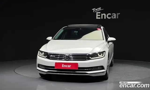 Volkswagen Passat 2018 2.0 автомат (гидро), миниатюра 3 Volkswagen Passat 2018 2.0 автомат (гидро), миниатюра 3