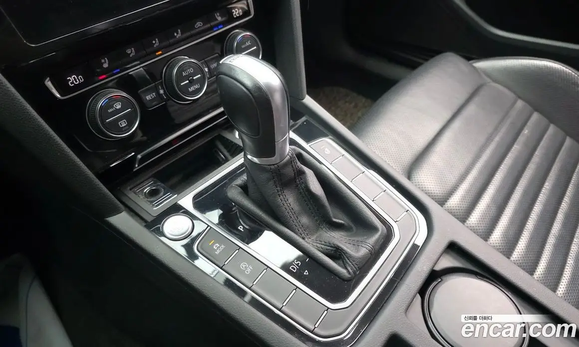 Volkswagen Passat 2018 2.0 автомат (гидро), фото 9 Volkswagen Passat 2018 2.0 автомат (гидро), фото 9